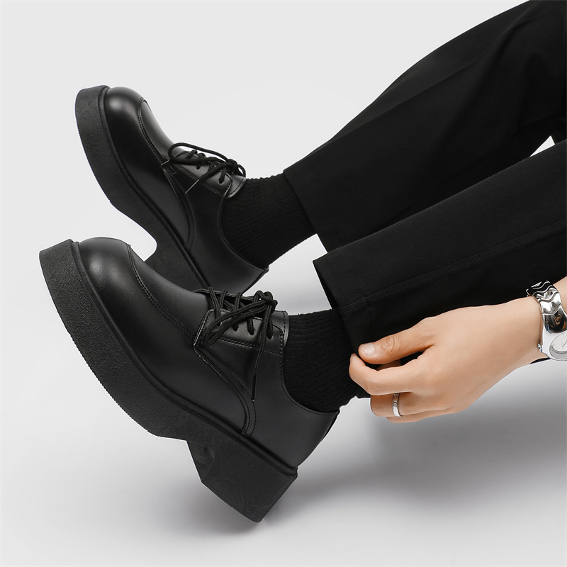 Zapatos de cuero masculinos de otoño transpirables zapatos de moda universal marca de moda británica grasa suela casuales negro derby zapatos de cuero antideslizantes