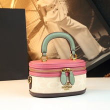 ƷƤŮ2025¿μб|ЉTfСܺˮͰ