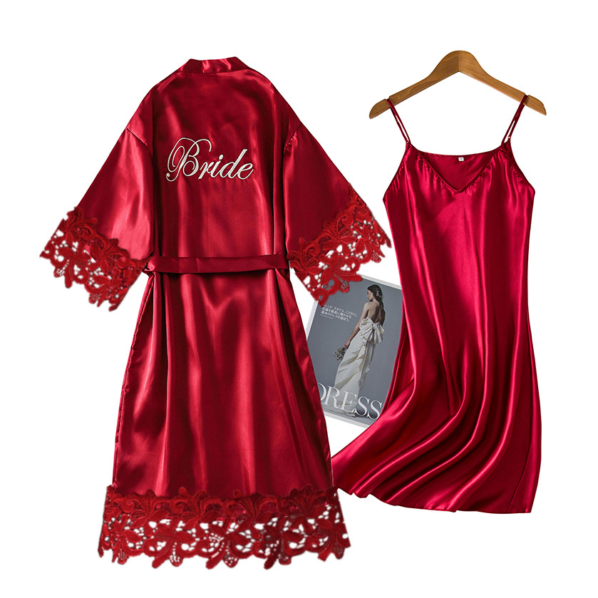 Morning robe wedding bride Ice Silk embroidery lace red wedding makeup bridesmaid group dressing robe bathrobe thin