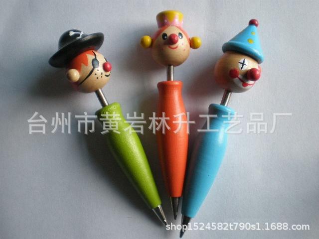 创意儿童学生小动物玩偶玩具笔木制卡通圆珠笔厂家直销