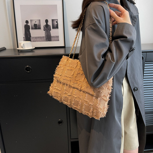 Bag Lady Spring Fashion Simple Crossbody Bag Casual Shoulder Bag Retro Simple Chain Bag
