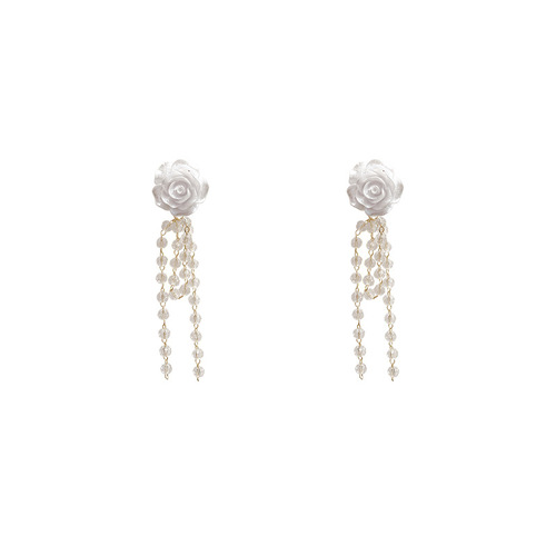 Elegant black camellia pearl earrings with a high-end vibe, retro Chanel-style French 925 silver needle earrings for women