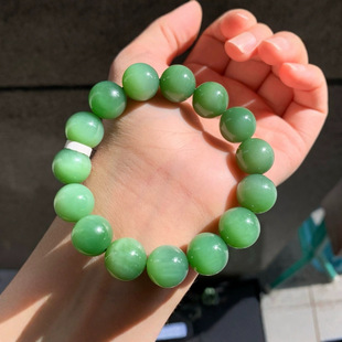Jin Yutang Xinjiang Hetian Jasper Cat's Eye Bracelet Natural Light Photograph Old Mineral Material with Uniform Color and Fine Jade Quality