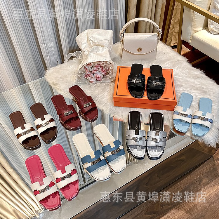 Foreign Trade Silver Small Lock Flats Non-Slip Beach Flip-Flops Summer New Metal Buckle H Slippers for Women to Wear Outside