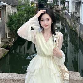 春秋法式初恋长裙超仙甜美温柔风荷叶边公主连衣裙子女秋冬季穿搭