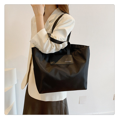 Nylon Large Shoulder Bag for Women - 2024 Summer New Retro Style, Large Capacity, Lightweight, Casual and Commute Tote Bag