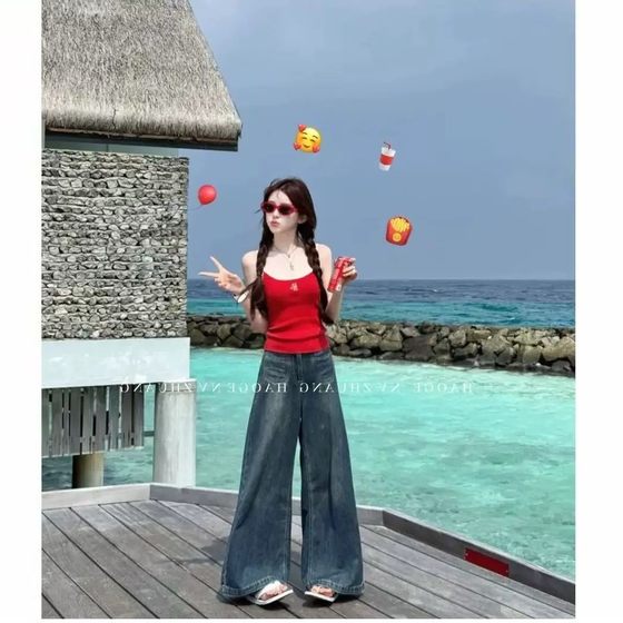 2025 Contrast Color Letter Embroidered Red Knitted Camisole Women's Summer New Design Sense Slim-fit Slim-fit Top