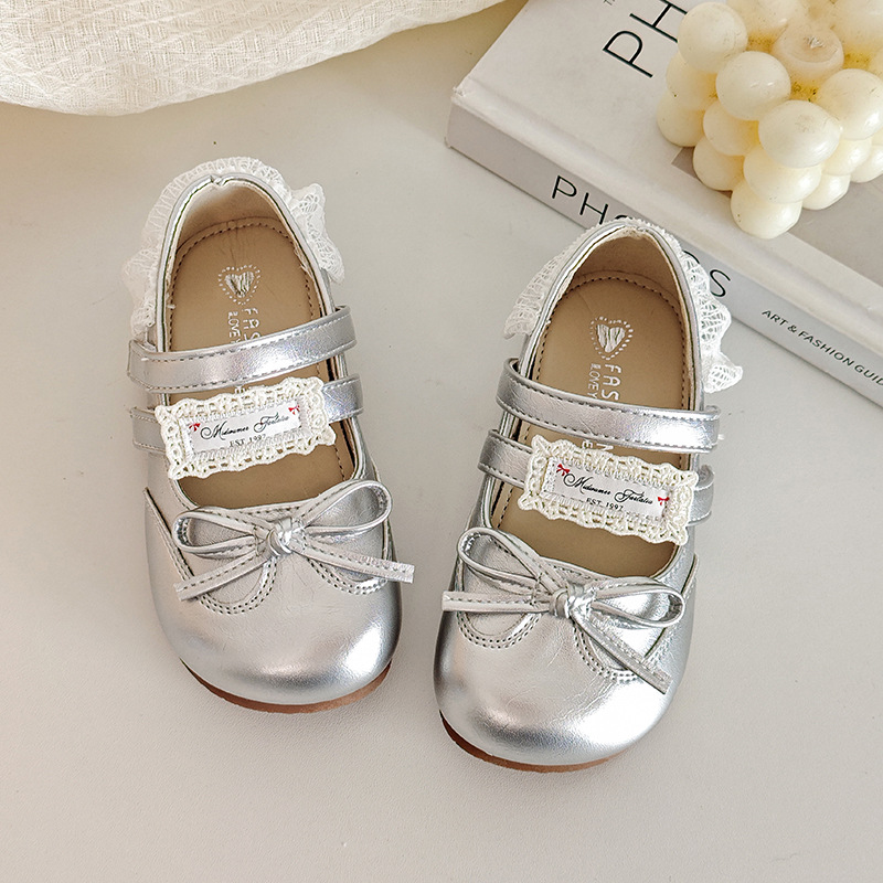 Chica superficial Marizhen zapatos primavera y otoño 2026 nuevo arco infantil dulce zapatos de cuero pequeños zapatos Lefour