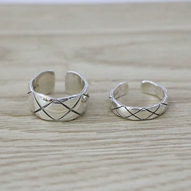 手链;戒指;项链