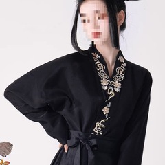 搭配马面裙的改良汉服衬衣女春季系带宽松衬衫新中式国风刺绣上衣