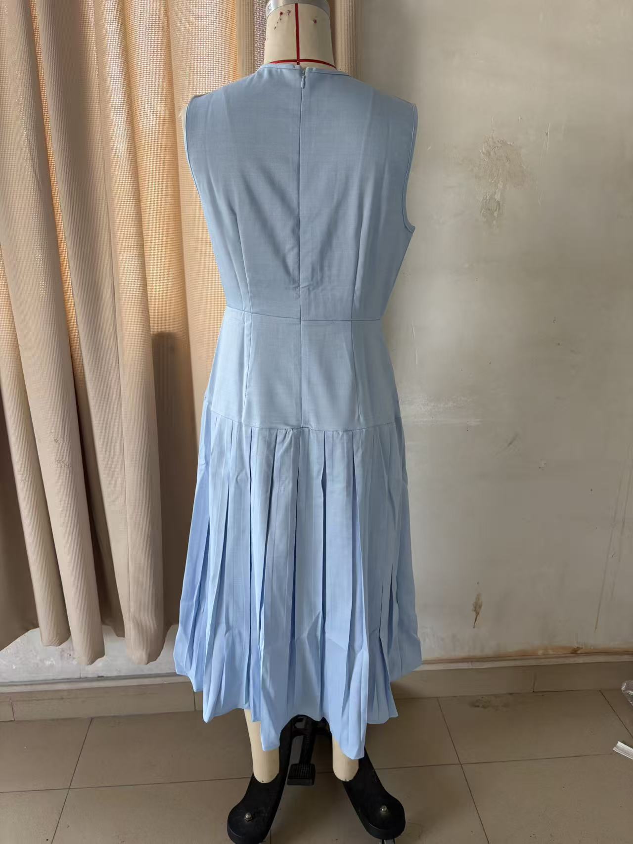 Women's Casual Sleeveless Pleated Dress Solid Color For Summer_voghion.com