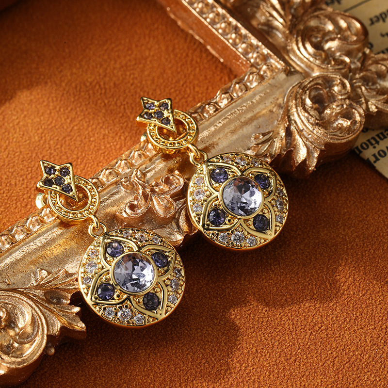 French Retro Round Flower Autumn and Winter Long High-end Light Luxury Fashion 925 Silver Needle Metal Earrings for Women