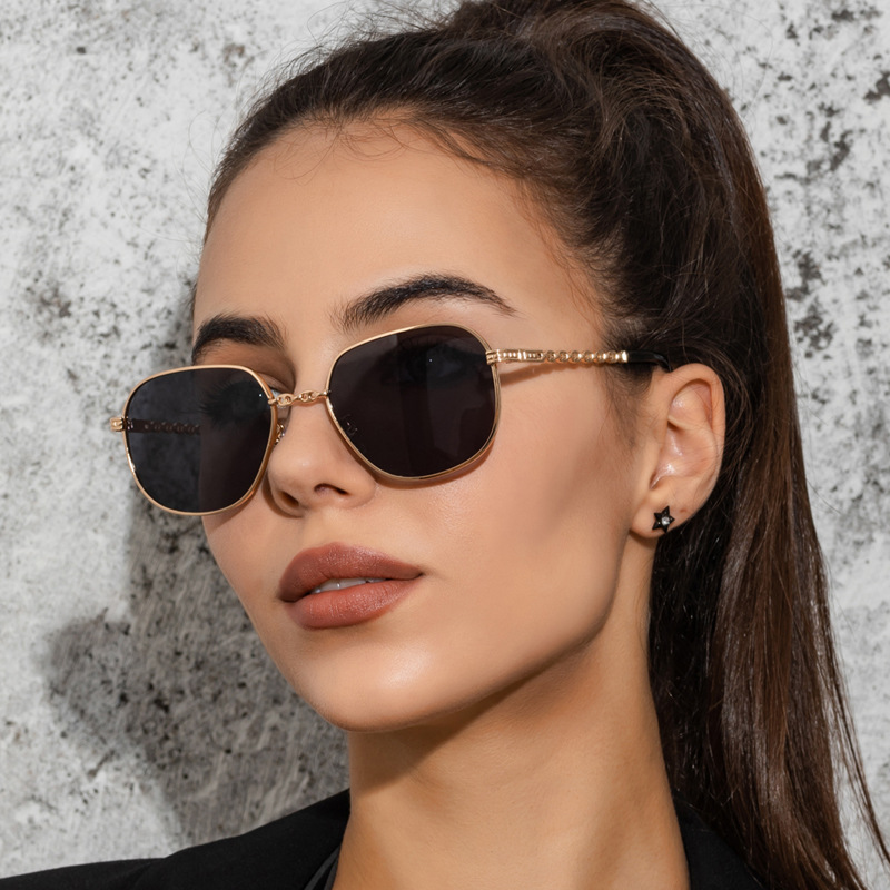 UV400 Protection Lens Material UV400 Protection Women's Sunglasses