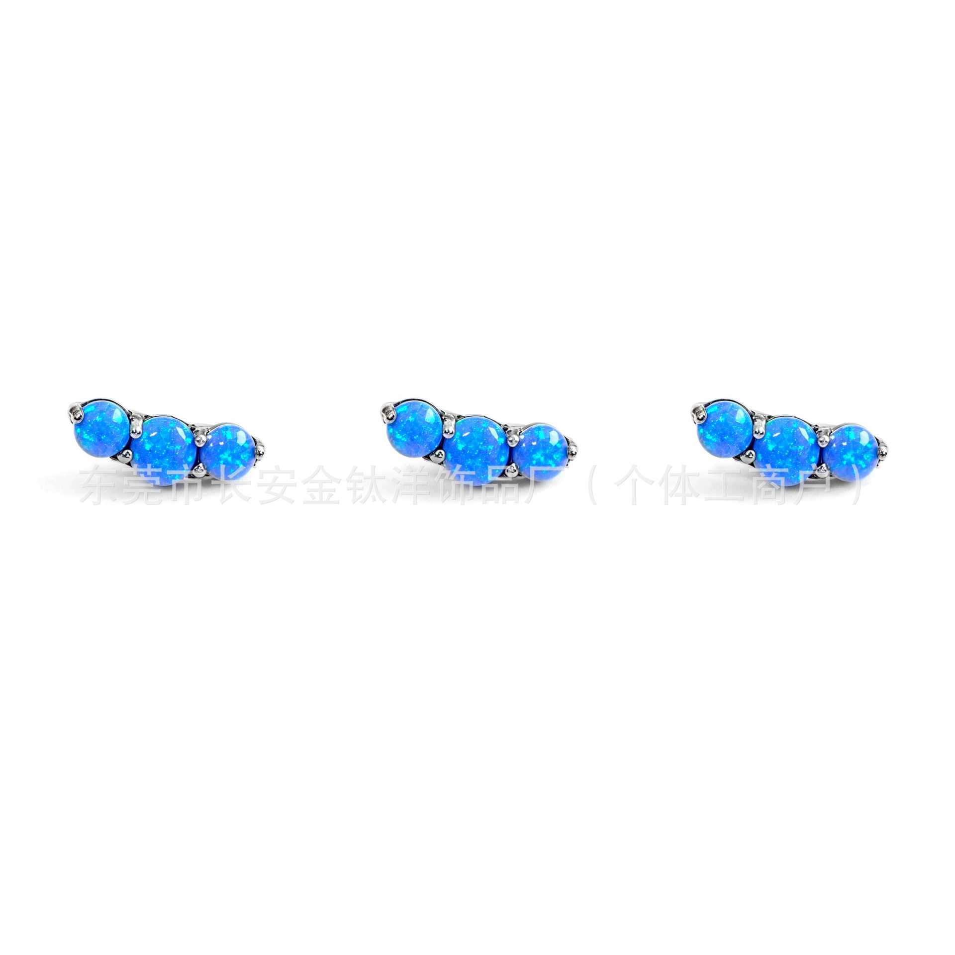 Pointed titanium steel lip stud product view