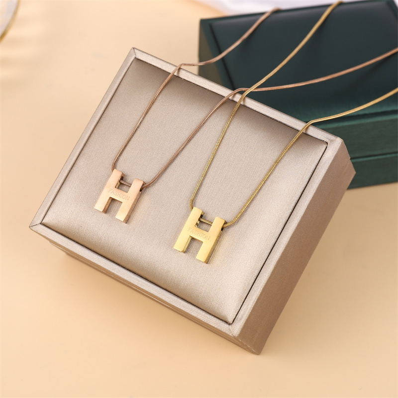 Fashion Letter Titanium Steel Pendant Necklace 1 Piece
