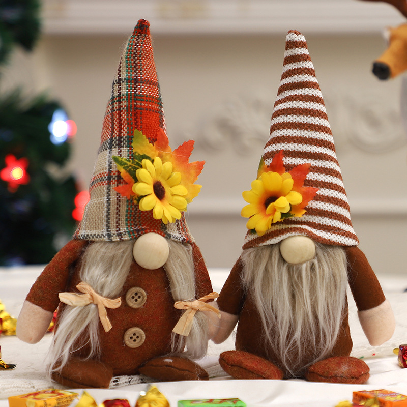Cross-border spot Thanksgiving doll gift desktop ornaments high-end sunflower maple leaf decoration Rudolph doll