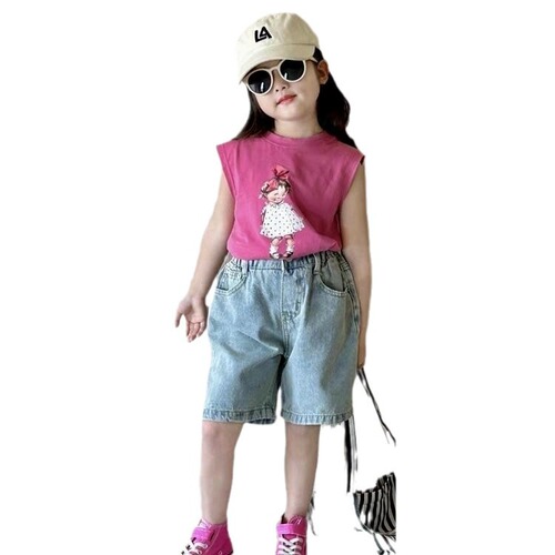 Girls 'denim shorts summer 2025 new Korean style fashionable children's cartoon vest five-quarter pants mid-pants two-piece set