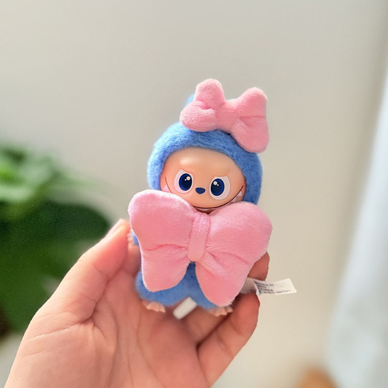 迷你版4.0LABUBU搪胶脸毛绒盲盒玩偶衣服圣诞套装小鼻嘎心底密码|undefined