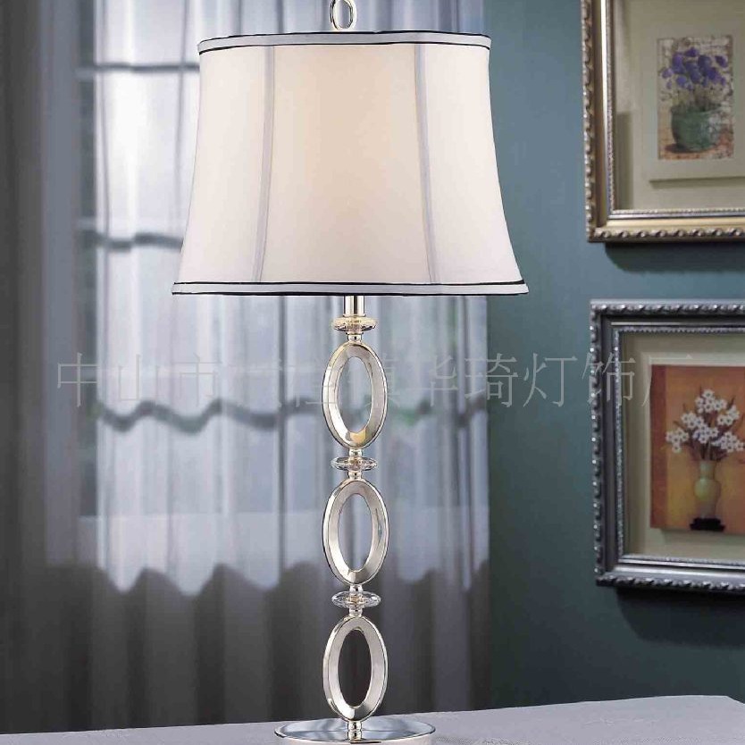 跨境电商专供白色百褶五金台灯 北欧现代风小夜灯装饰客厅卧室灯