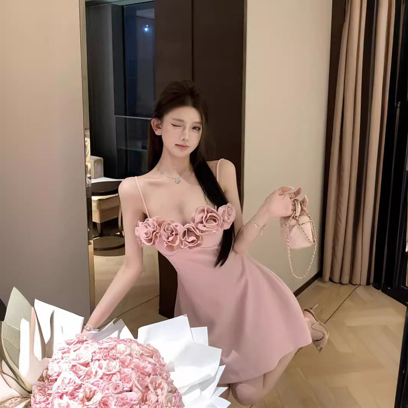 Three-dimensional Flower Sexy Sling dress Women's Summer French Slim Look Short Skirt Niche Pink Tight Waist Puff Skirt