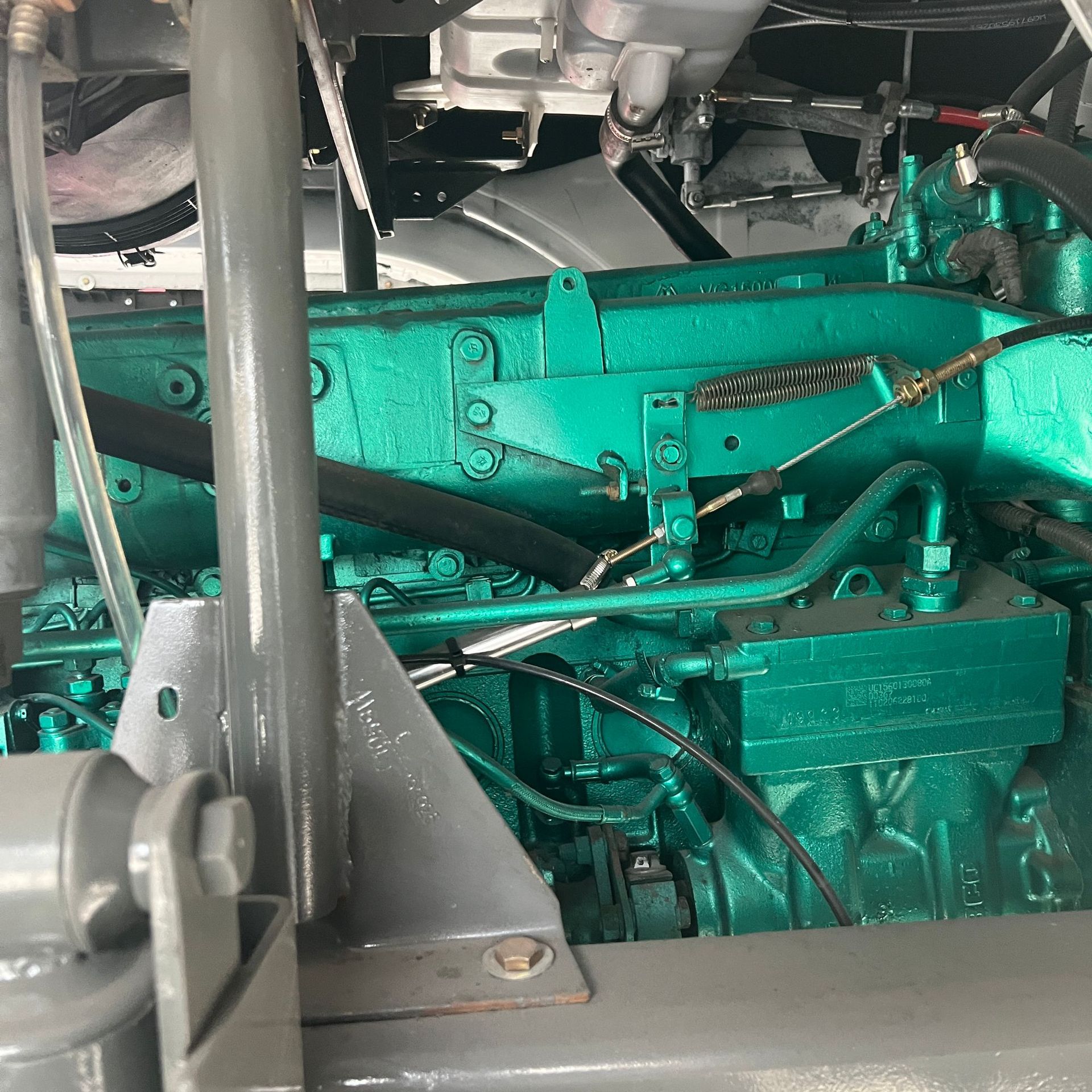 Supply of Overseas Howo Eight-Wheel Dump Trucks, Truck Transport Vehicles, Tractors, Semi-Trailers, Rear-Dump Self-Unloading Vehicles