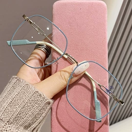 太阳镜;框架眼镜;老花镜