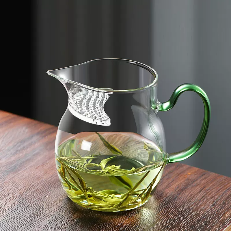 加厚高硼硅玻璃月牙公道杯茶漏一体式大容量带过滤分茶器网红爆款