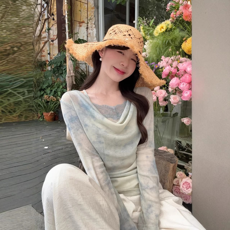Spring Pure Desire Style Tie-Dye Top with Lace Trim, Stylish Fake Two-Piece T-Shirt, Korean Dongdaemun Women's Fashion Spring Pure Desire Style Tie-Dye Top with Lace Trim, Stylish Fake Two-Piece T-Shirt, Korean Dongdaemun Women's Fashion