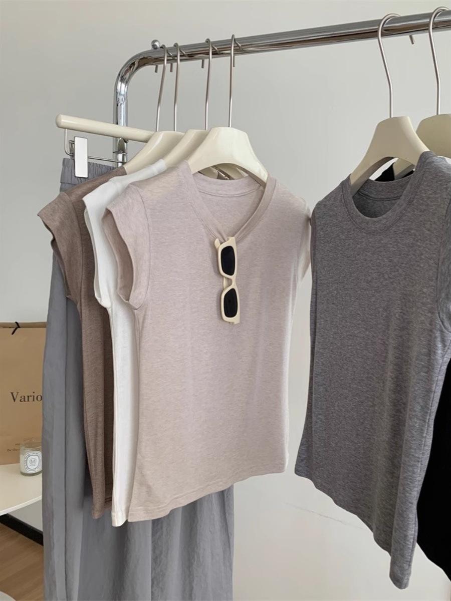 ライゼルのシルクのウールの小さい飛袖のtシャツの女性の夏の薄いタイプの半袖はやせています。