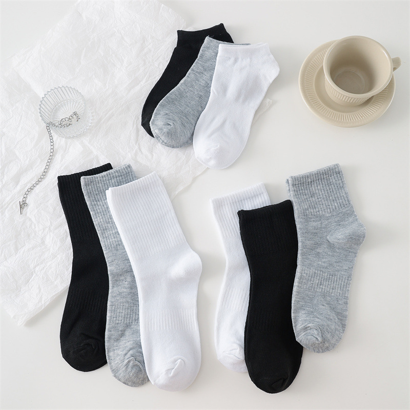 White Socks Couple Mid-Length Outdoor Basketball High-Length Elastic Casual Short-Length Boat Socks Pure Color Sweat-Absorbent and Breathable