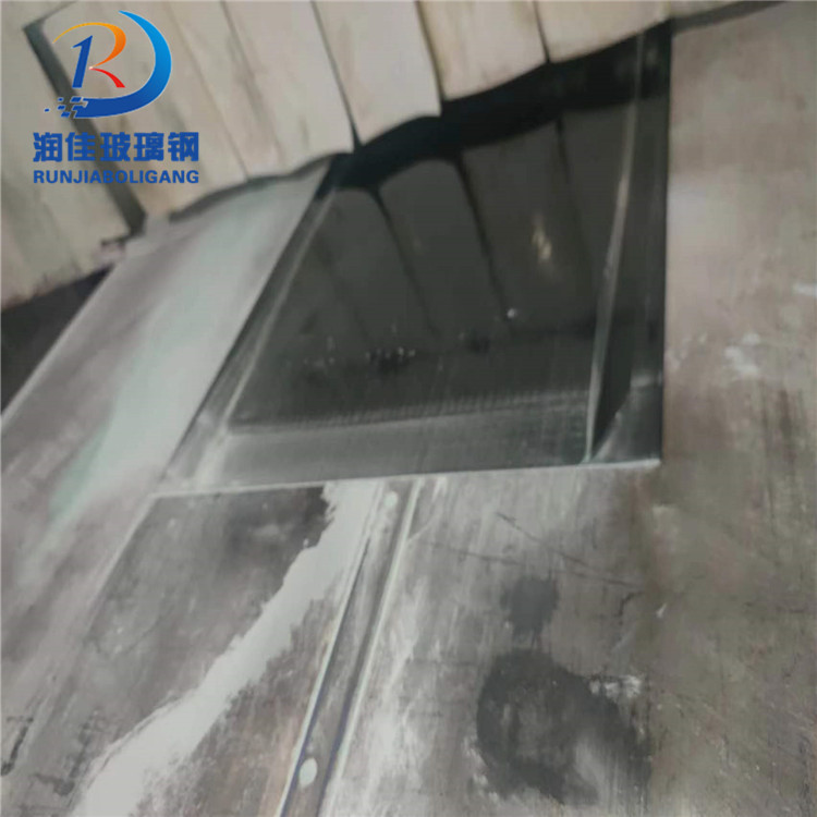 厂家生产市政绿化玻璃钢挡雪板2000x600x3 绿化带挡盐板 墨绿色