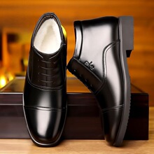 ������ʿ�����^��Ь��Ƥ��ë�ӽq�Ӻ�ů�̄����b�ߎ���Ь