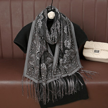 2025年新款披肩夏天薄款蕾丝围巾镂空烧花丝巾民族风流苏透气女
