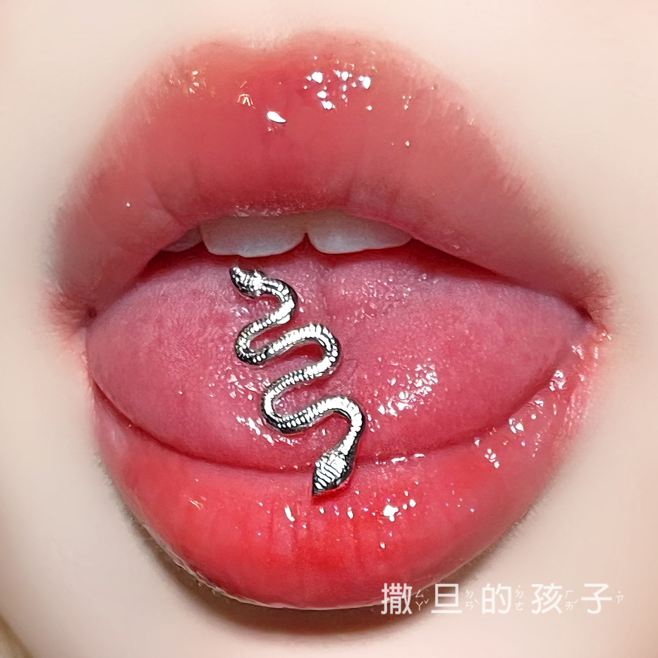 Labret stud lip piercing jewelry styling detail