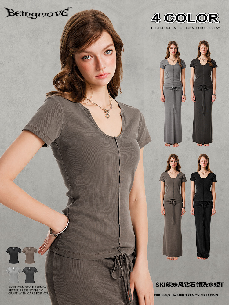 2025 verano americano marca de moda retro Kardashian elástica delgada abertura inferior de cuello U camiseta de manga corta de moda femenina image 1