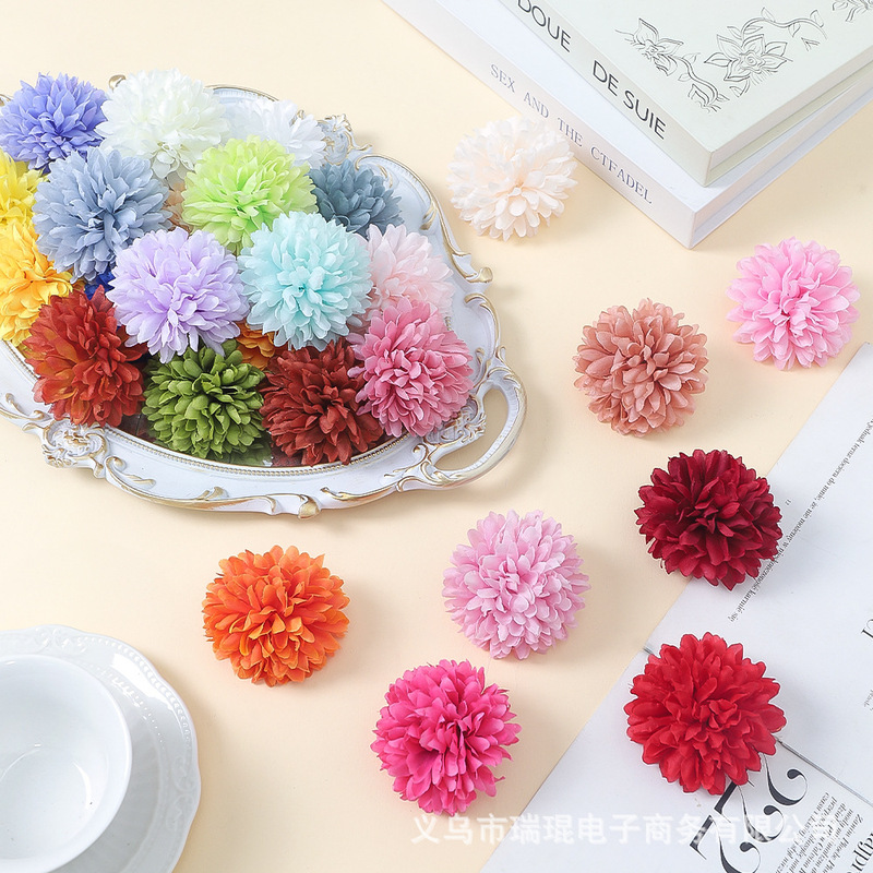 Artificial Flower Ping Pong Chrysanthemum Head, High-Quality Realistic Home Living Room Decoration, Handmade DIY Wedding Scene Shooting Prop Artificial Flower Ping Pong Chrysanthemum Head, High-Quality Realistic Home Living Room Decoration, Handmade DIY Wedding Scene Shooting Prop