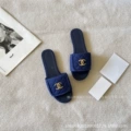 Canvas blue
