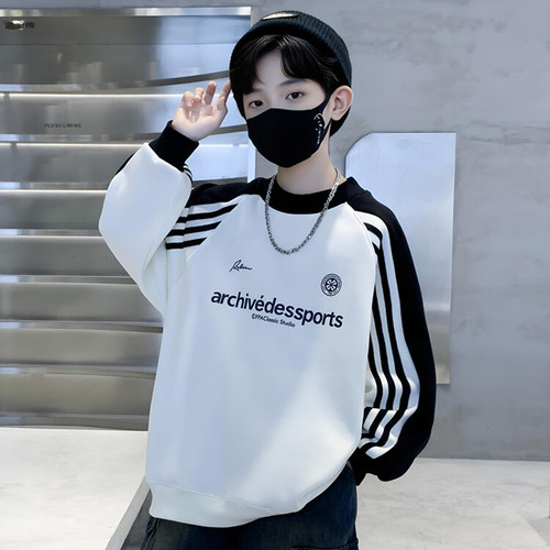 Boys' Hoodie Top for Autumn/Winter 2025 New Style Cool and Stylish for Medium and Large Children, Winter Edition, Cozy and Trendy with Fleece