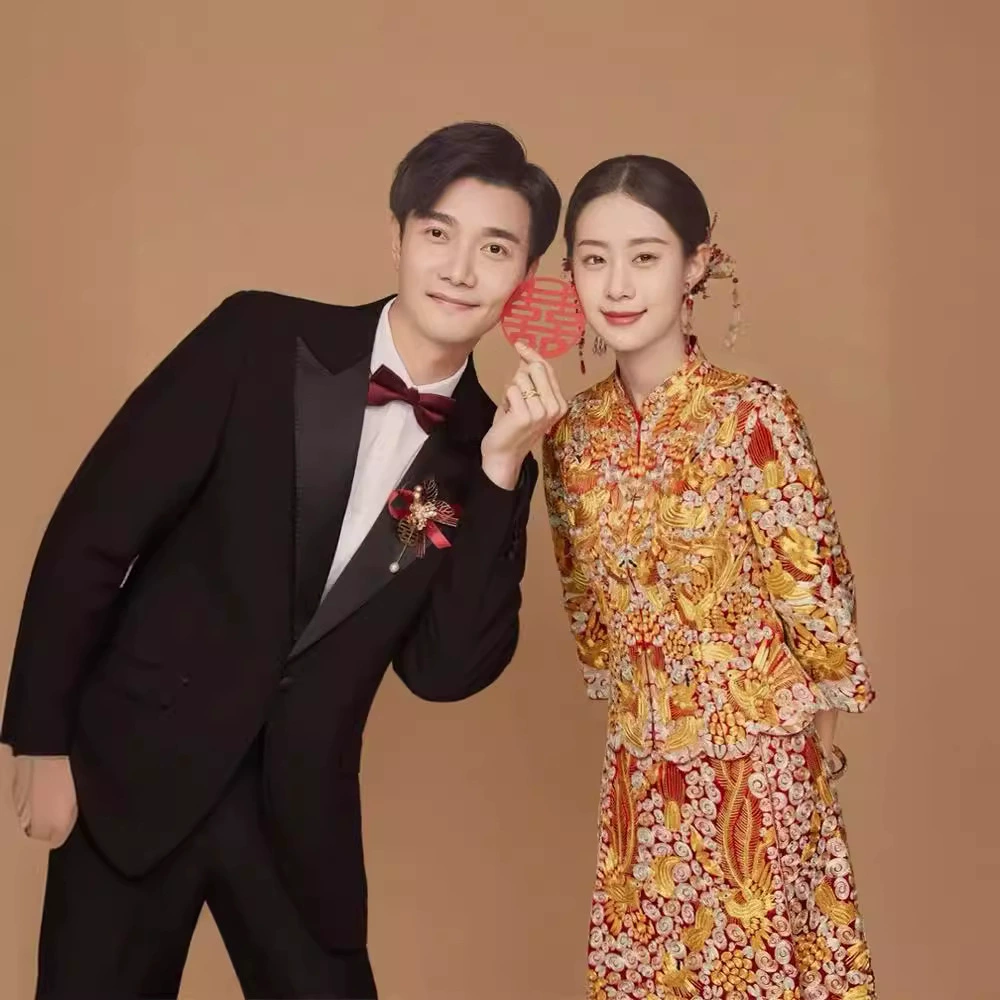 Платье для невесты «Дракон и Феникс», наряд для свадебной речи, платье Сюхэ 2025, облегающее свадебное платье, традиционный китайский стиль для миниатюрных женщин.