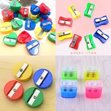 厂家供应塑料长方形卷笔刀学生用品小方形转笔刀 迷你爱心卷笔刀