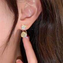 �n����N��ԕr��С��ǰ���A���~�W���ʯŮʿ������l