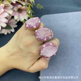 新款粉水晶戒指镶嵌粉钻保色电镀时尚戒环跨境资源首饰