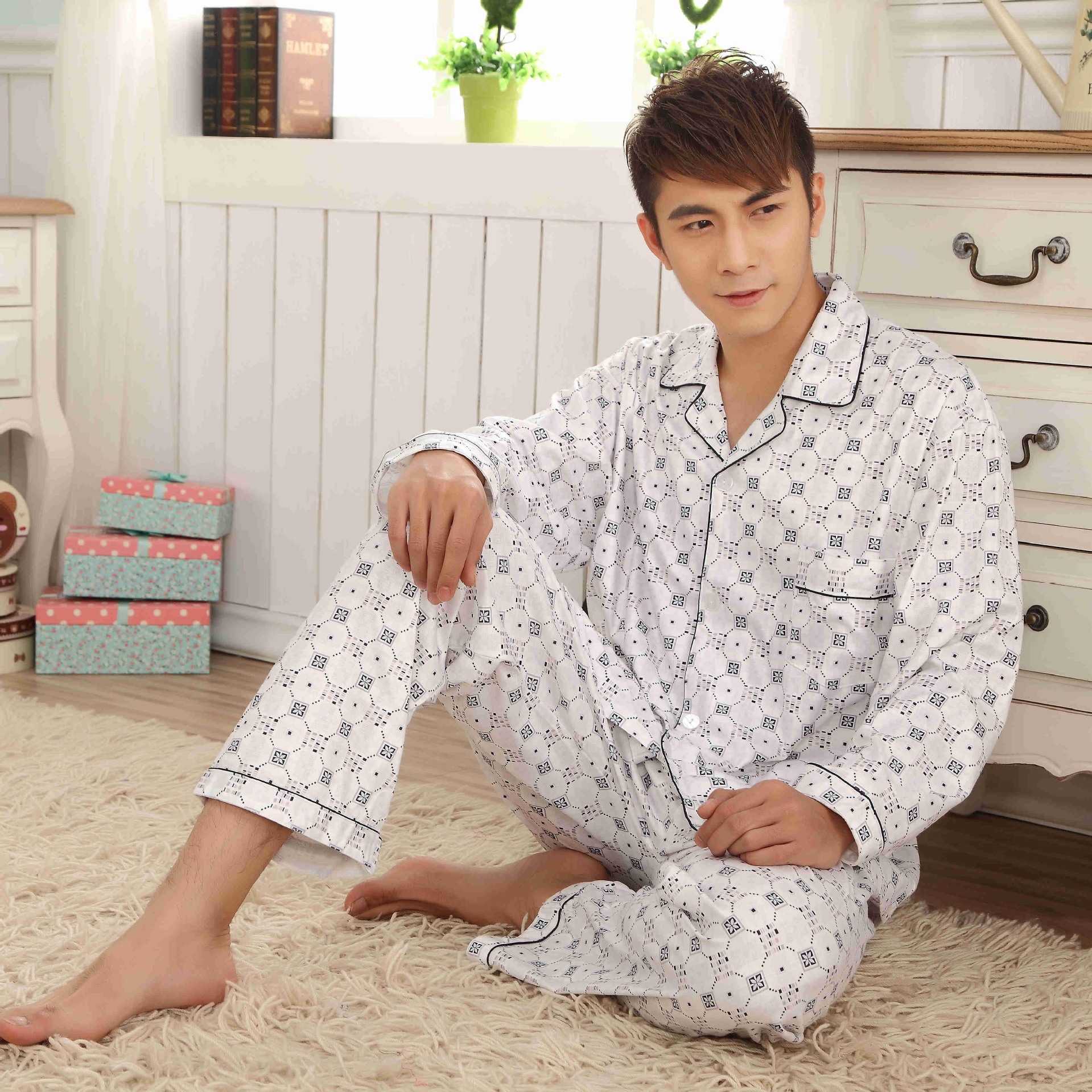 Pijamas de manga larga de verano Delgado casual simple traje homewear pijamas más tamaño cardigan pequeña solapa primavera y otoño