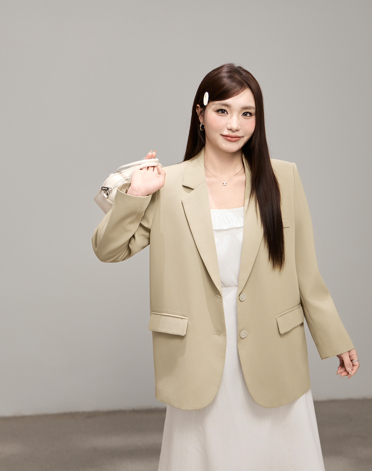 Blazer da donna taglio comodo per primavera e ufficio_voghion.com