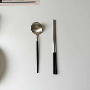 ✅ European Portuguese Style! 304 Stainless Steel • Spoon and Chopstick Combination Set • Black and Silver Contrasting Color • Spoon and Chopsticks