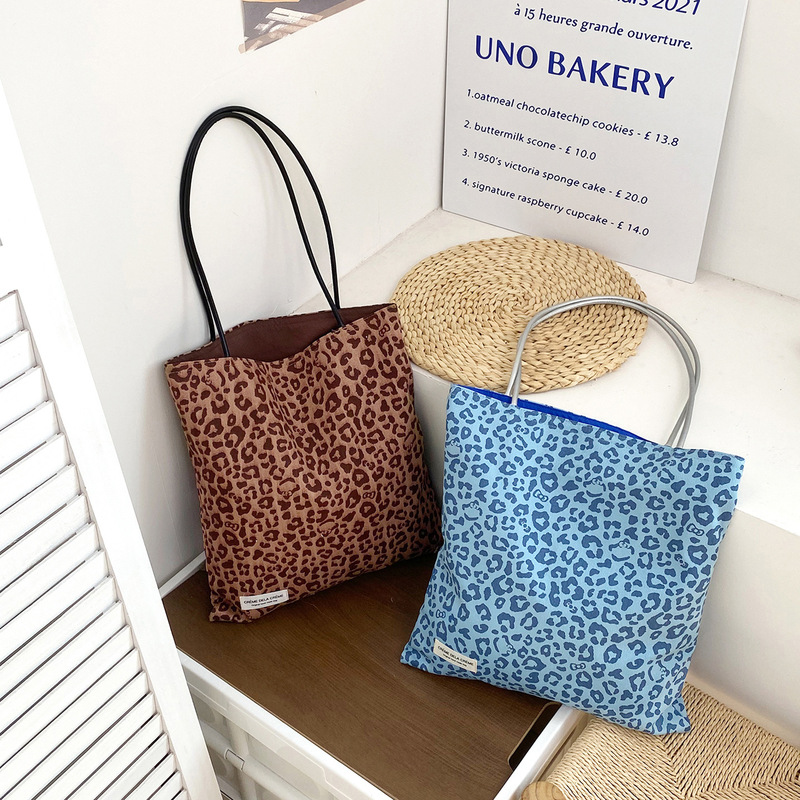Korean Style Leopard Print Double-Sided Shoulder Bag for Women, Fresh Blue Versatile Canvas Bag, High-End Casual Travel Nylon Bag