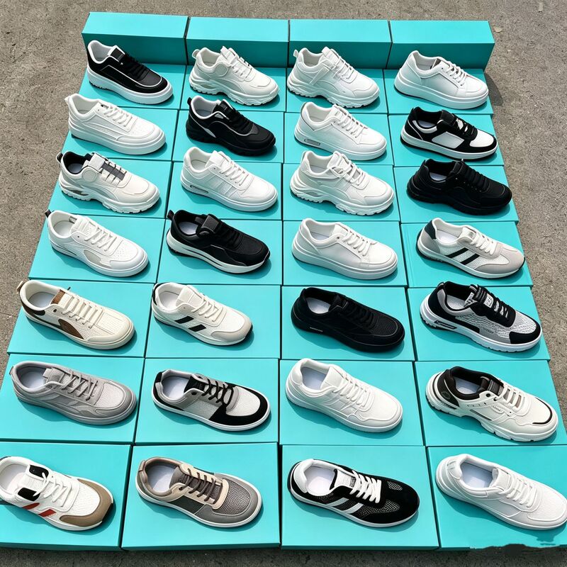 Wholesale Manufacturer of Miscellaneous Shoes, Clearance of Remaining Stock, Soft-Soled Men's Sports and Casual Shoes, Cheap Export Shoes for Bulk Sales and Street Vending