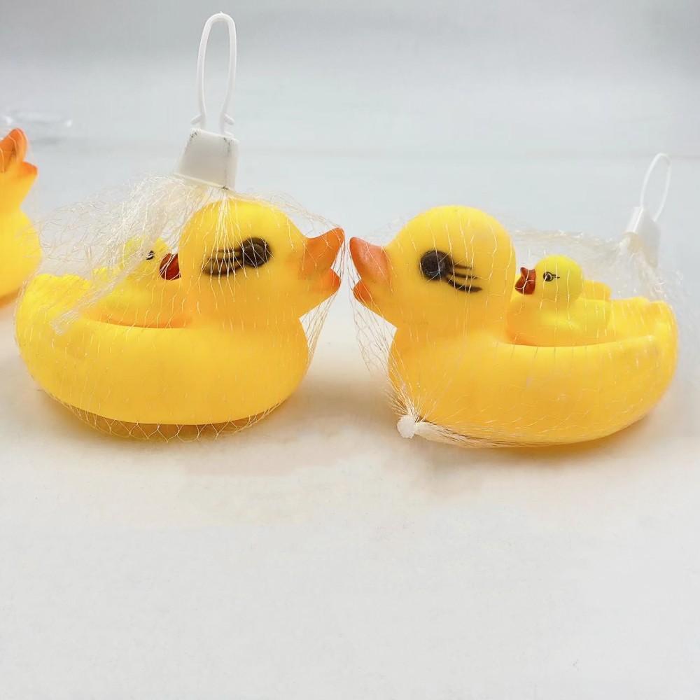 Juego de agua juguete pato Madre y niño pato pellizco y llamada tienen lugar Bolsa de red de baño Juego de 2 piezas al por mayor pato amarillo pato tienda departamental