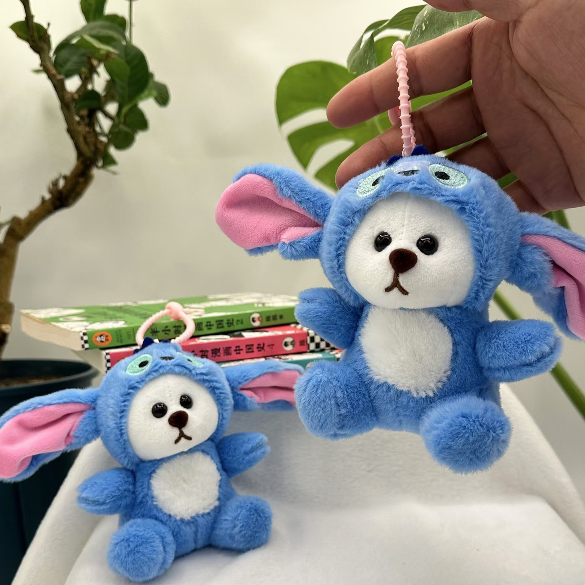 Una variedad de disfraces Lina Bear Keychain Teddy Bear bolsos colgantes Teddy Bear juguetes al por mayor