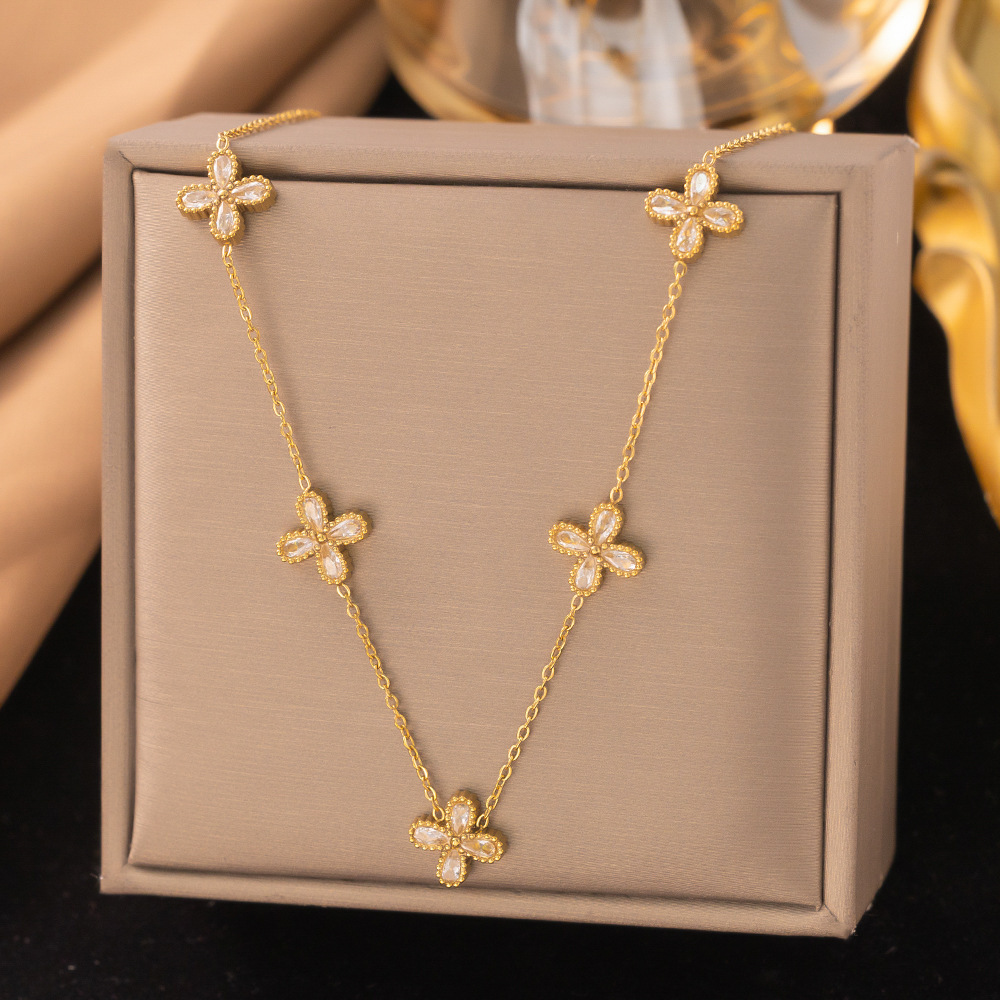 European and American Ins Trendyy Accessible Luxury High-End Inlaid Zircon Titanium Steel Four-Leaf Clover Necklace Bracelet Earrings Jewelry Set for Women